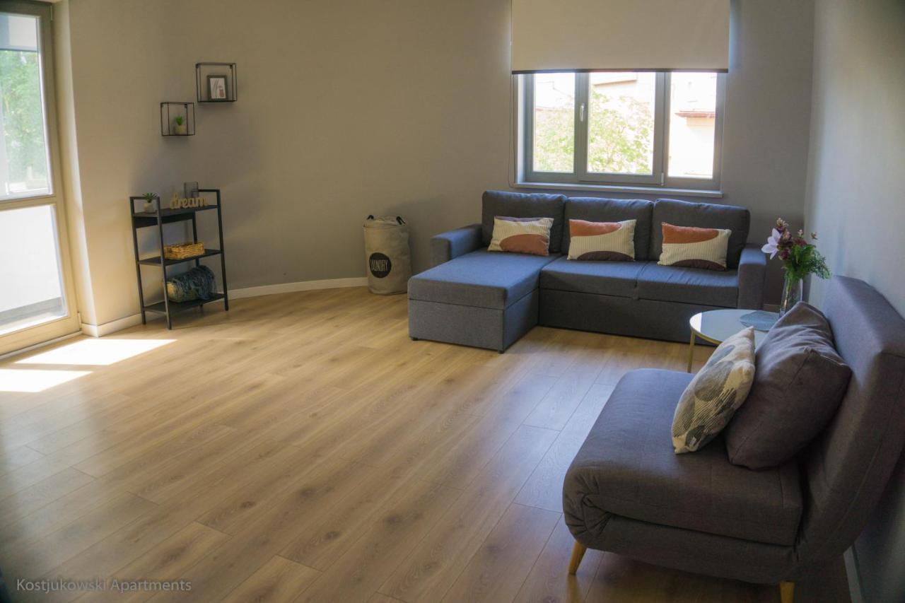 Apart-Hotel Kostjukowski Apartments Nizhynska 17 Lviv Eksteriør bilde
