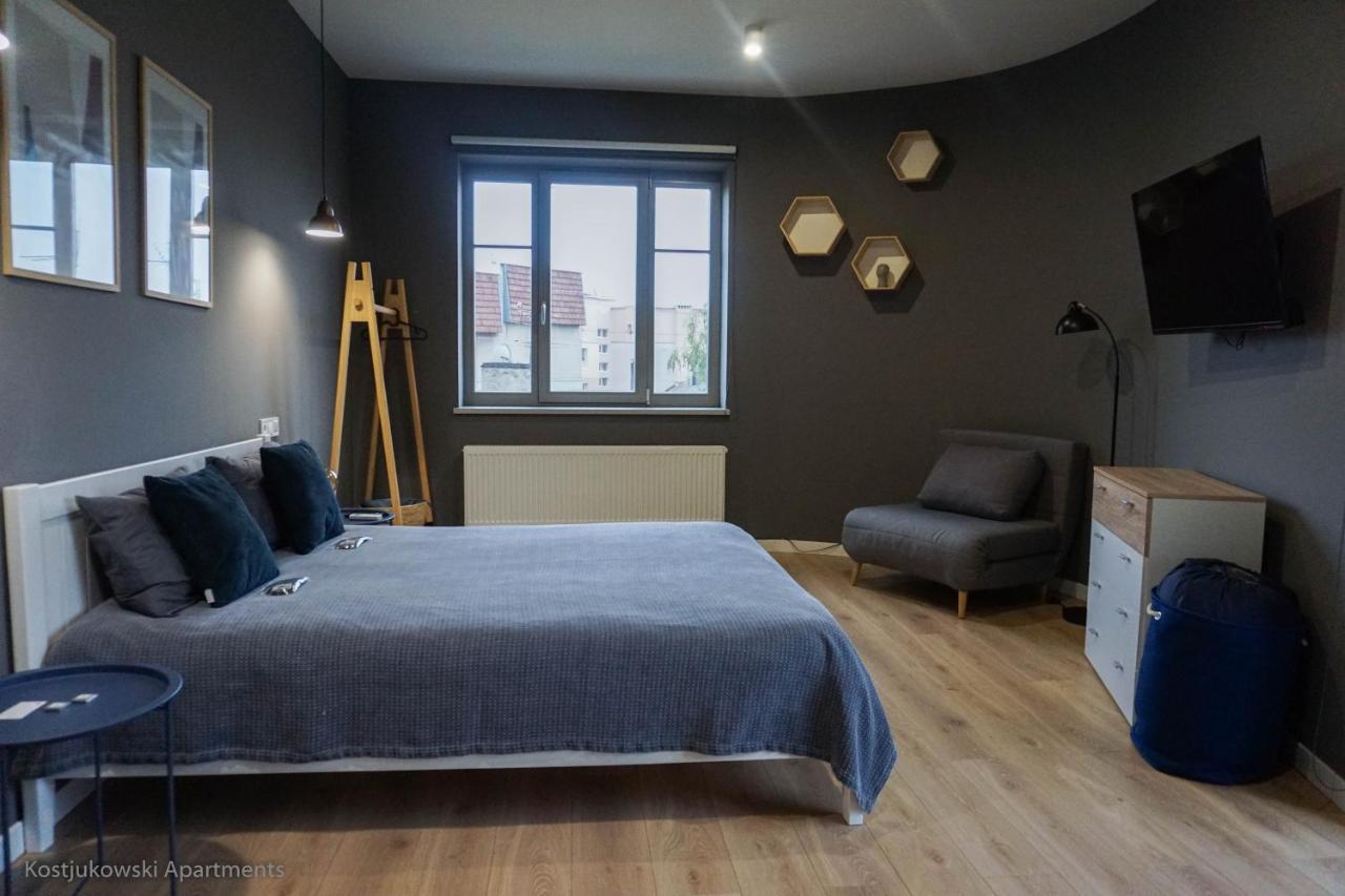 Apart-Hotel Kostjukowski Apartments Nizhynska 17 Lviv Eksteriør bilde
