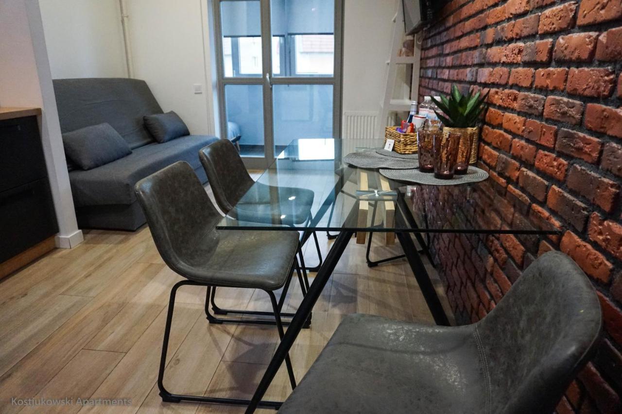Apart-Hotel Kostjukowski Apartments Nizhynska 17 Lviv Eksteriør bilde