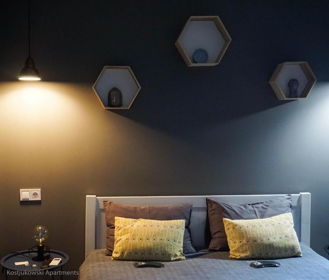 Apart-Hotel Kostjukowski Apartments Nizhynska 17 Lviv Eksteriør bilde