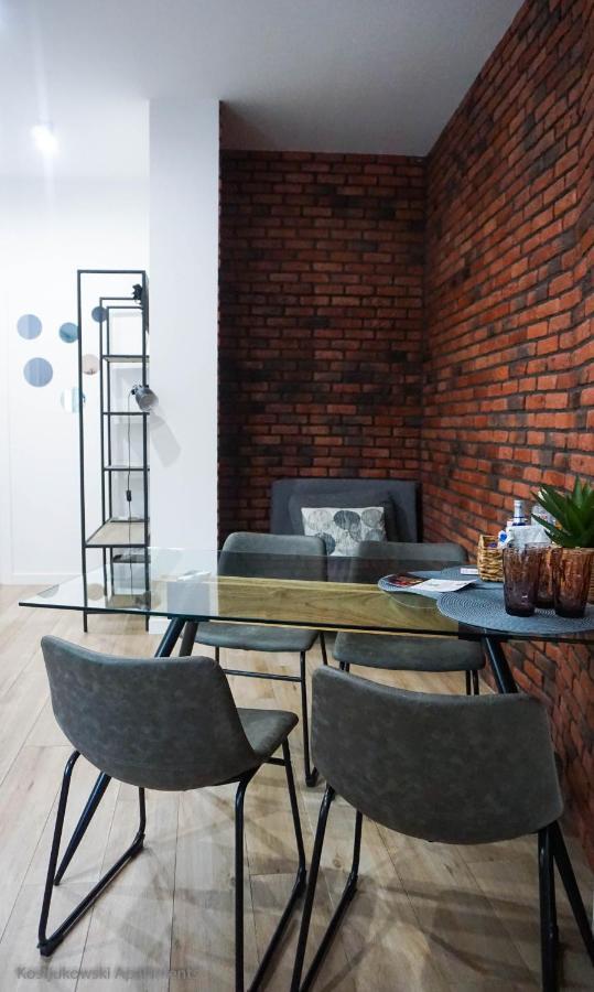 Apart-Hotel Kostjukowski Apartments Nizhynska 17 Lviv Eksteriør bilde