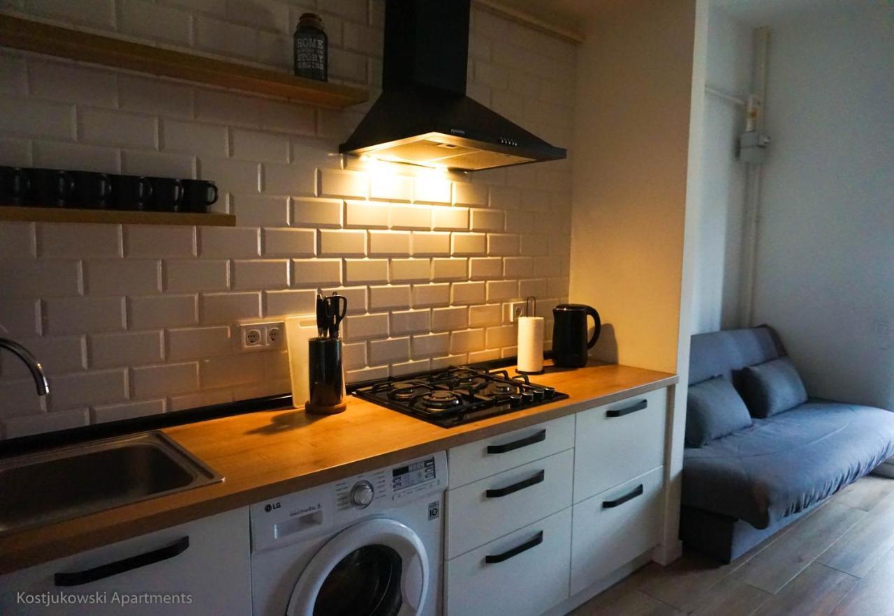 Apart-Hotel Kostjukowski Apartments Nizhynska 17 Lviv Eksteriør bilde